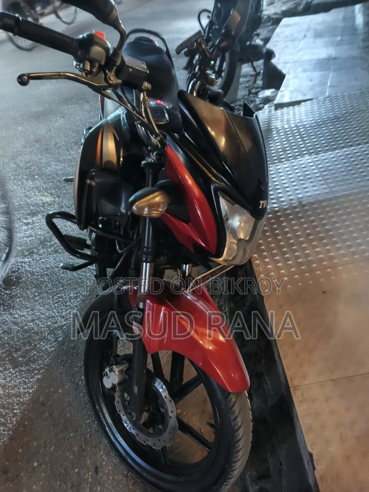 TVS Stryker 125 2019 Brown
