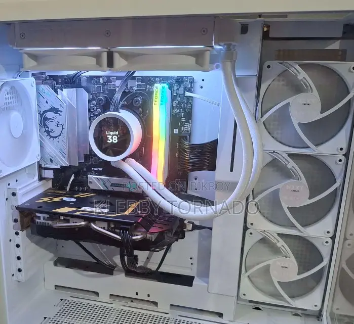 Dual Kit–TEAM T-Force Delta RGB White 16GB (2 X 8GB) DDR5 6000MHz CL38