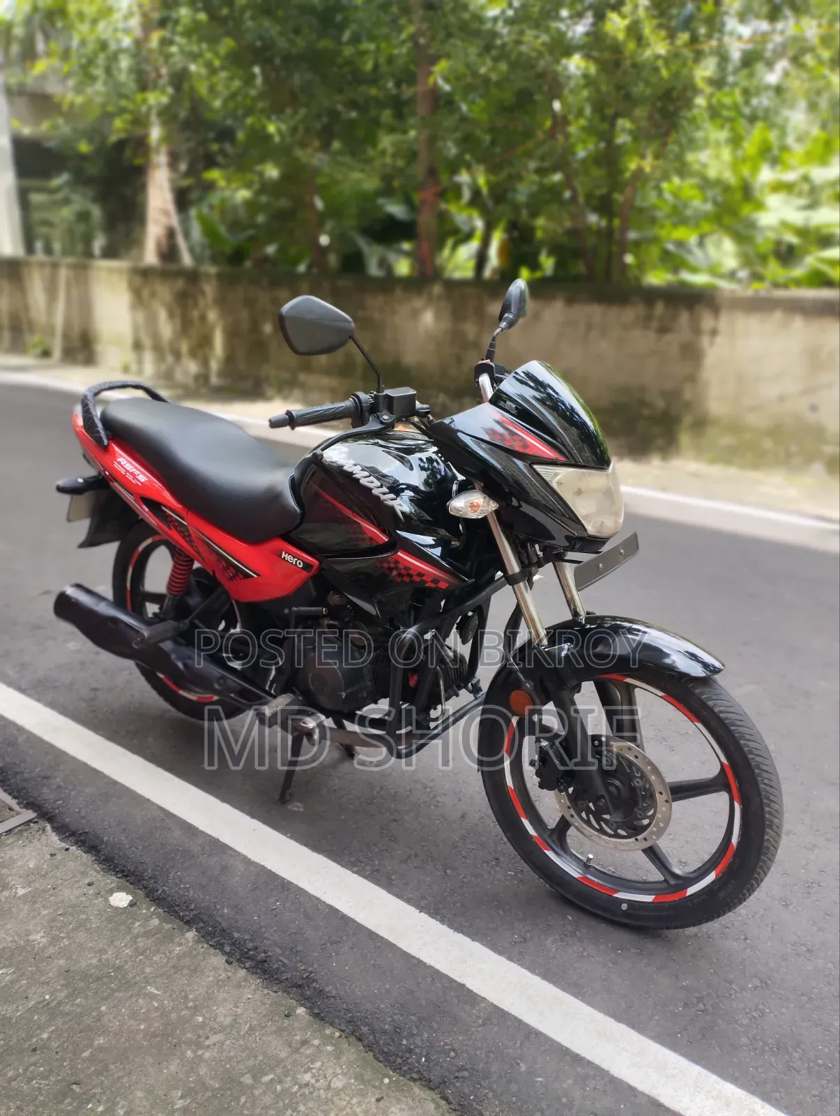 Hero Glamour 2018 Black