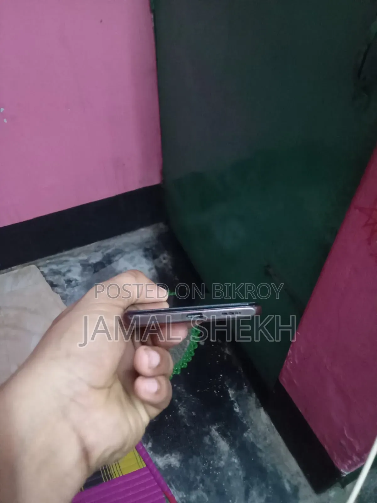 রিয়েলমি ১০ প্রো ১২৮ জিবি