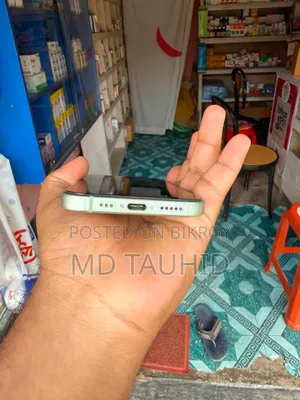 Apple iPhone 15 128 GB