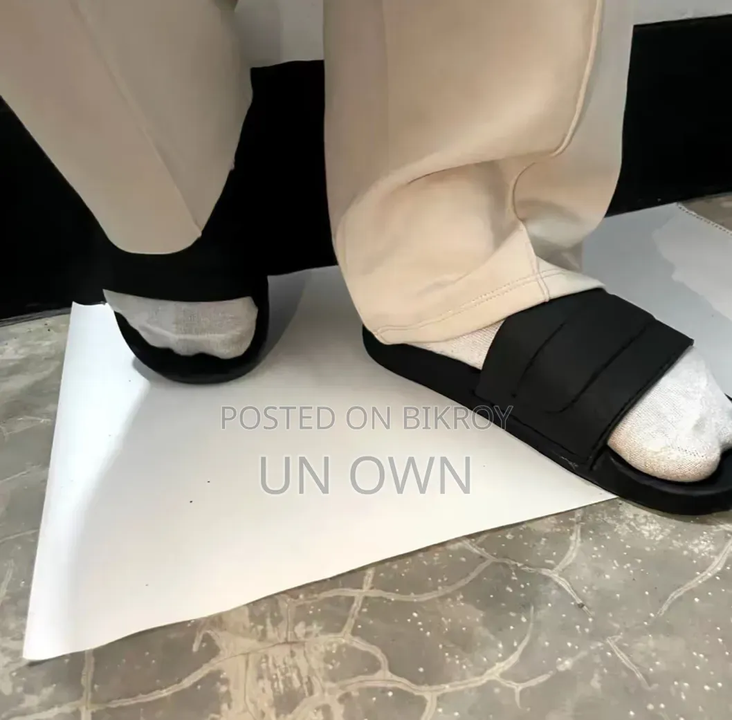 Zara Slides