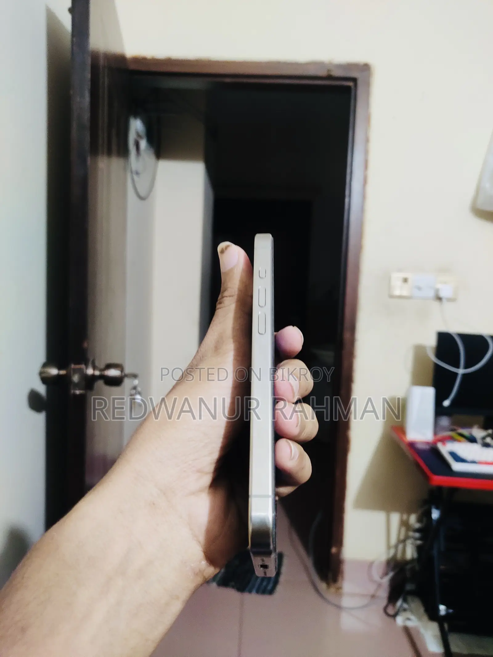 অ্যাপল আইফোন ১৫ প্রো ২৫৬ জিবি গ্রে