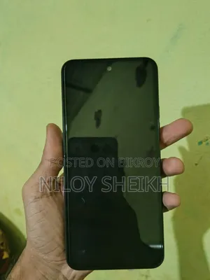 টেকনো স্পার্ক ৪০ ১২৮ জিবি ব্ল্যাক