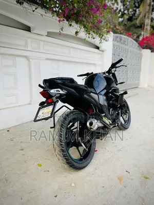 Yamaha FZS V2 2017 Black