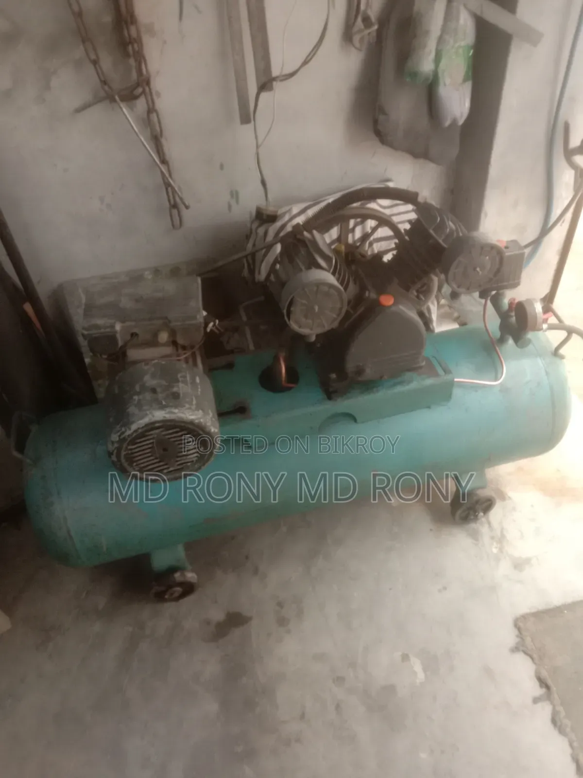 একটি হাওয়ার মেশিন বিক্রি হবে