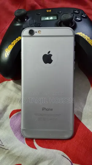 Apple iPhone 6 16 GB Silver