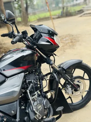 Bajaj Discover 125 2019 Black