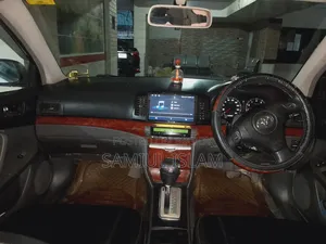 টয়োটা অ্যালিয়ন ২০০৩ রূপালী