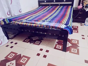 অটবি ডাবল বেড