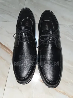 Black Shoe