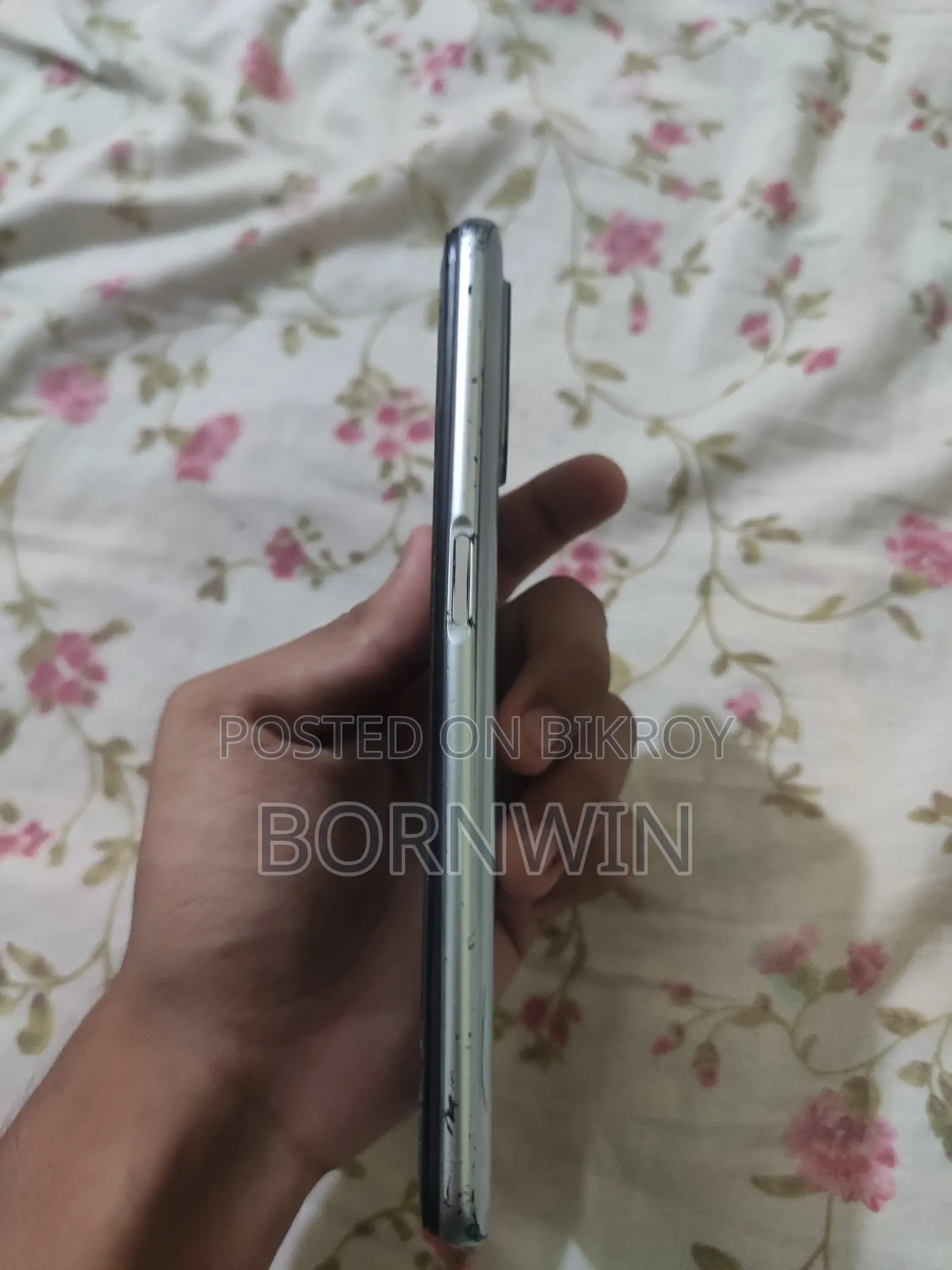 রিয়েলমি ৭ ৫জি ১২৮ জিবি সিলভার