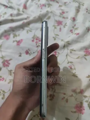 রিয়েলমি ৭ ৫জি ১২৮ জিবি সিলভার
