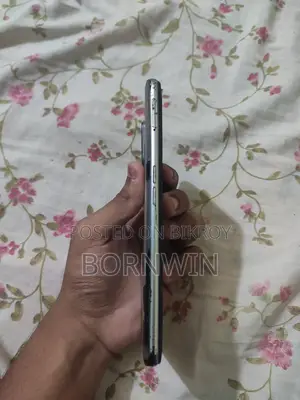 রিয়েলমি ৭ ৫জি ১২৮ জিবি সিলভার