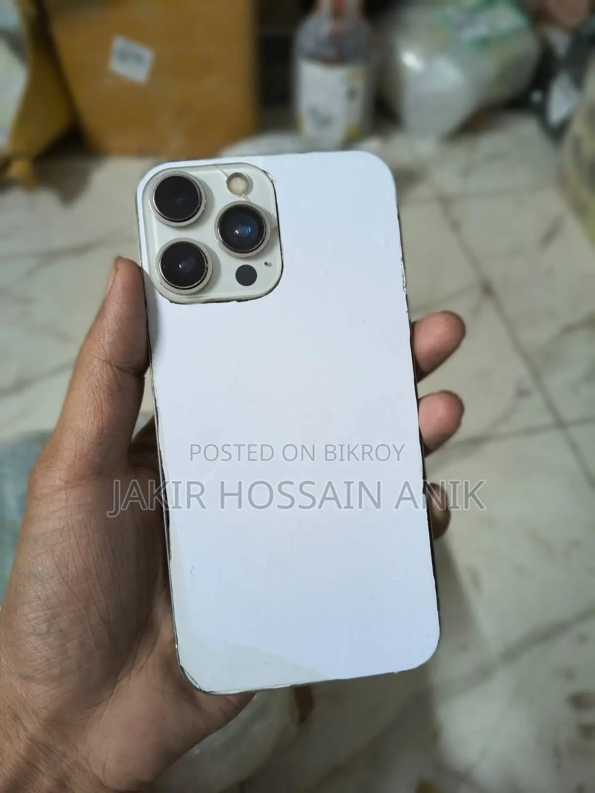 অ্যাপল আইফোন এক্সআর ৬৪ জিবি হোয়াইট