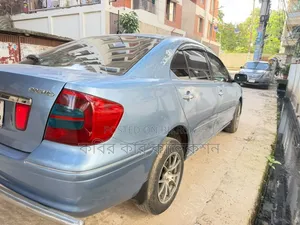 Toyota Premio 2003 Pink