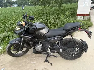 Hero Xtreme 125R 2025 Black