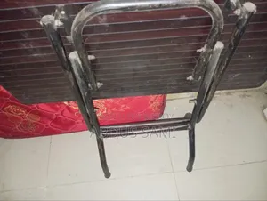 Floadable Table