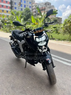 TVS Apache 160 4V 2022 Black