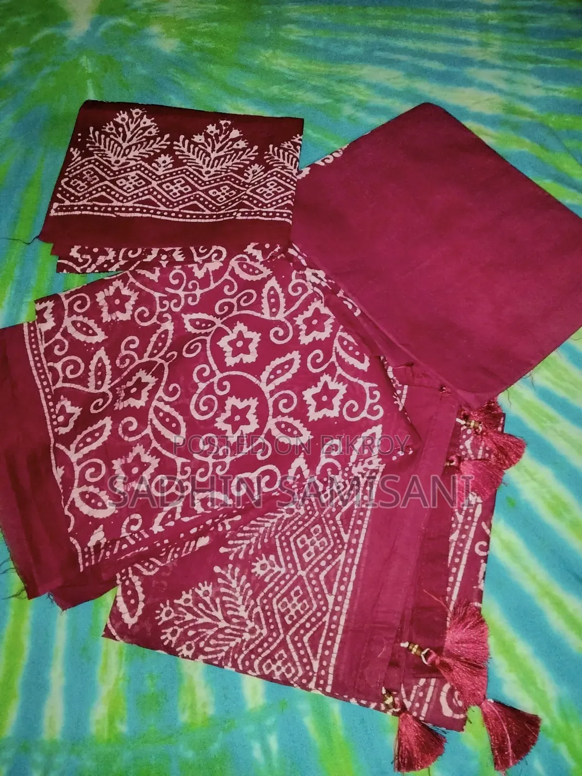 বাটিক কটন থ্রি পিস প্রতি পিস ১২০০ ফ্রি সাইজ