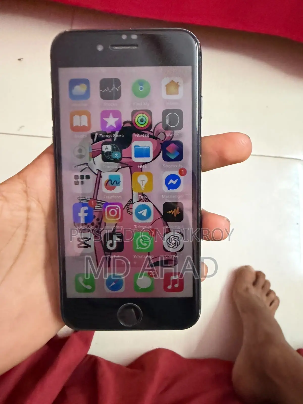 অ্যাপল আইফোন ৮ ৬৪ জিবি ব্ল্যাক