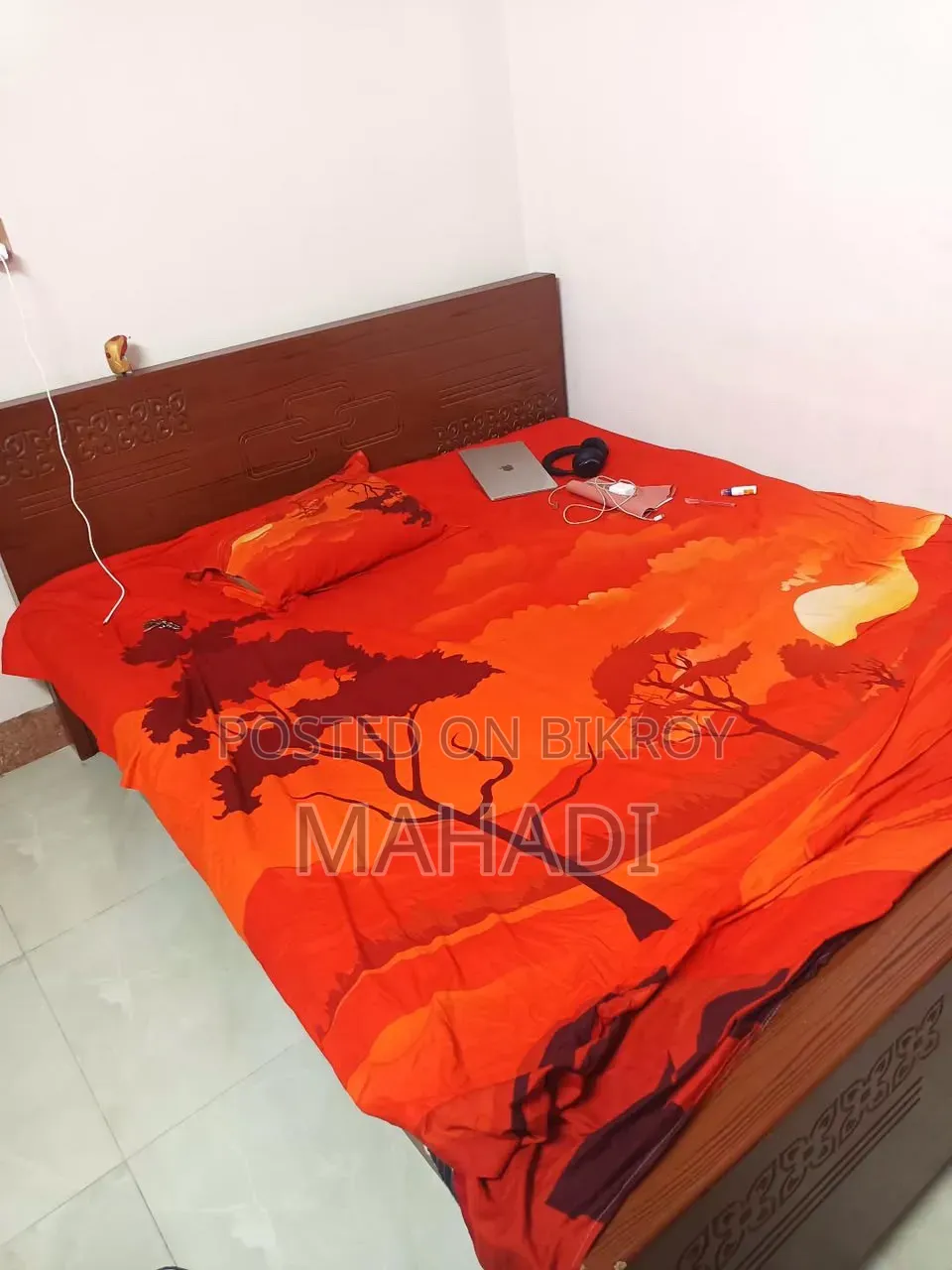 Fresh Condition Bed