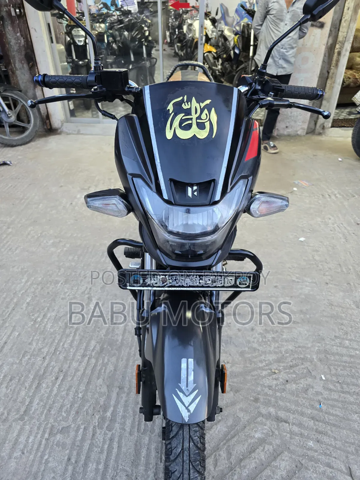হিরো ২০২৩ ব্ল্যাক