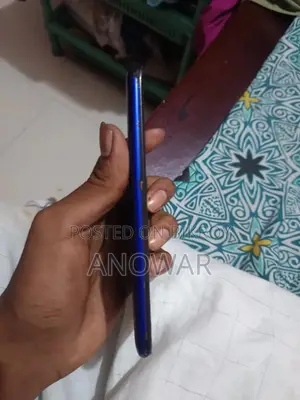 Symphony I30 16 GB Blue