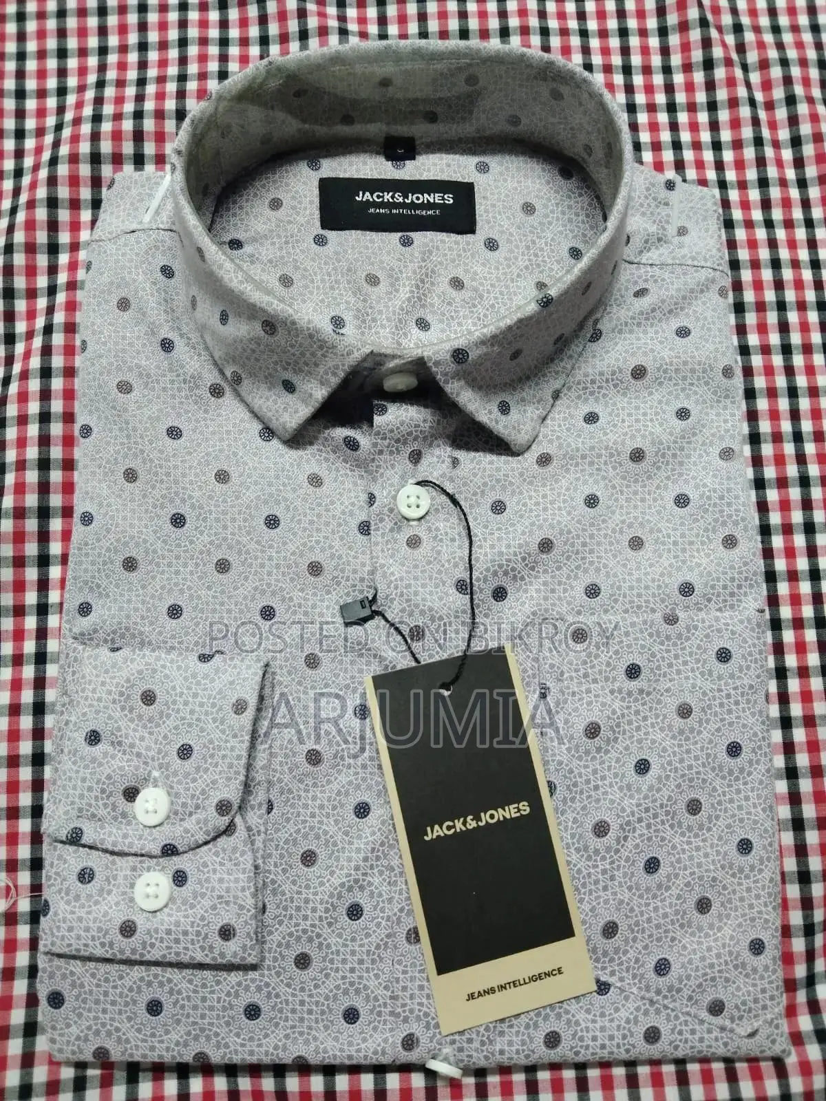 Regular Shirts