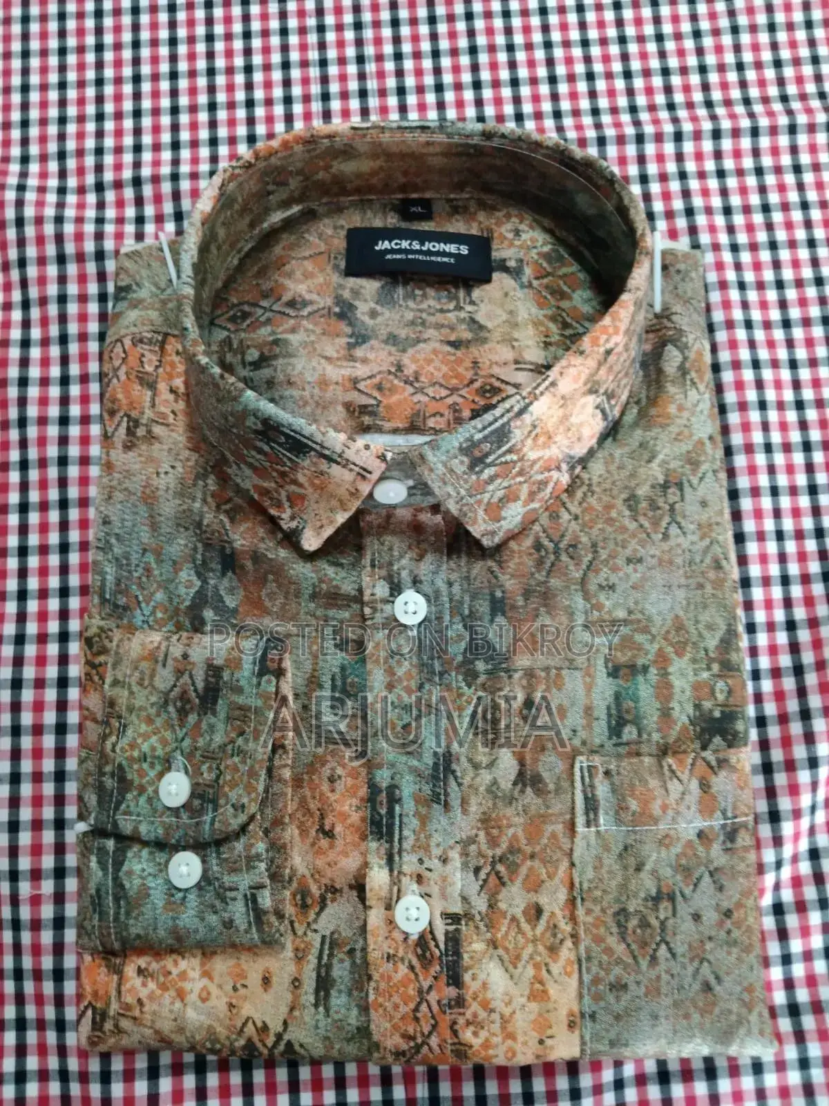 Regular Shirts
