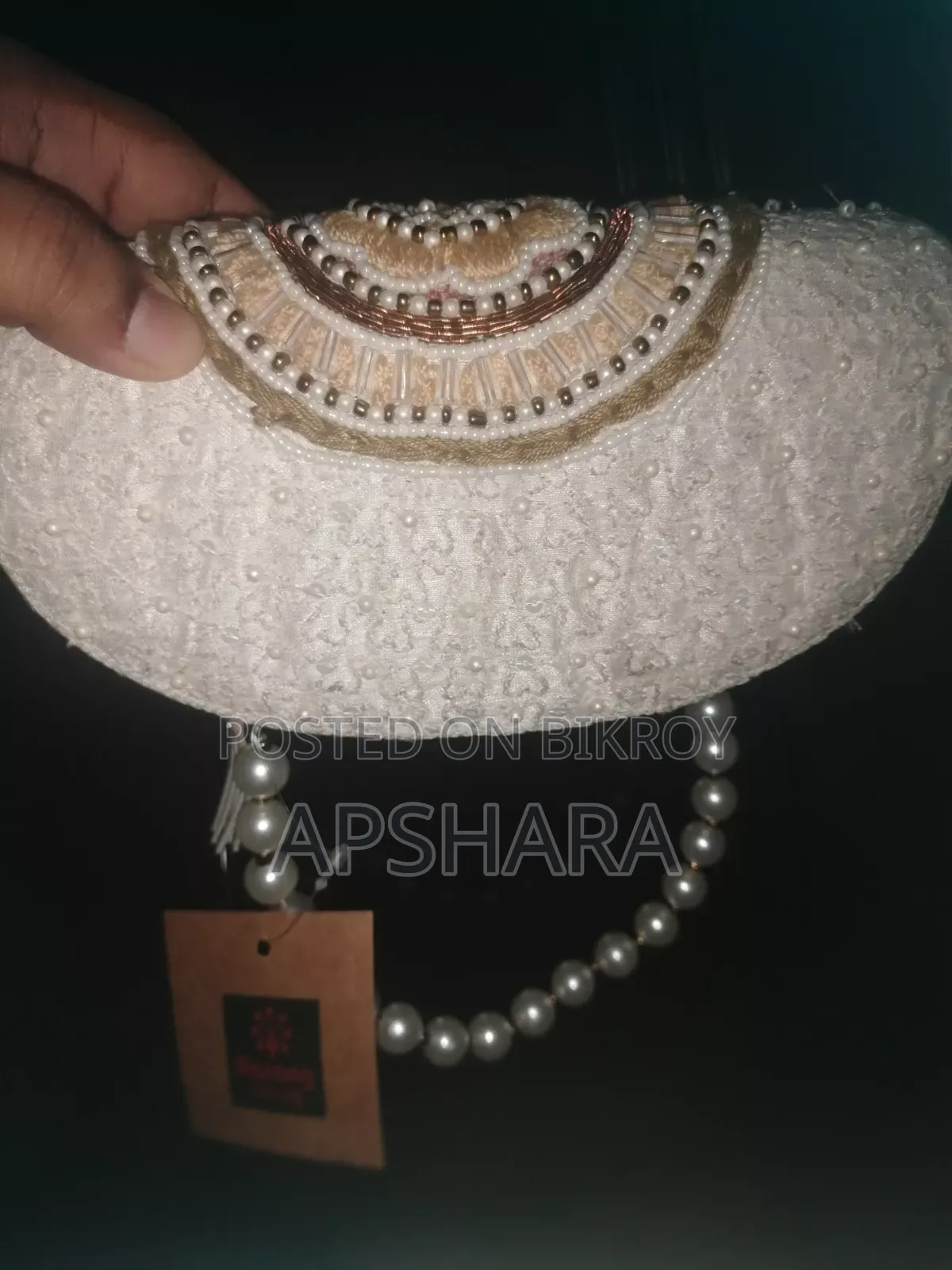 আড়ং পার্ল ইভিনিং পার্টি ব্যাগ