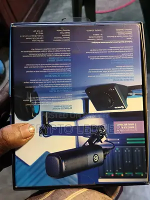 Elgato Wave DX Dynamic Vocal Microphone – Unused