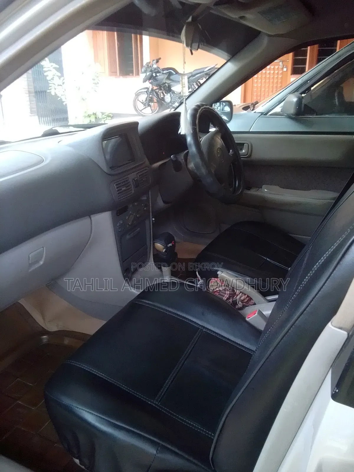 Toyota Corolla 1997 Pearl