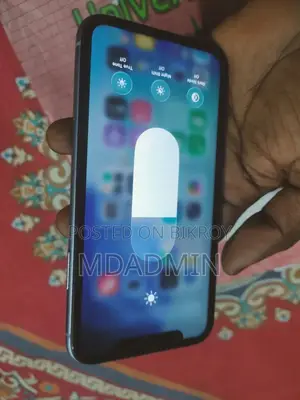 অ্যাপল আইফোন ১১ ৬৪ জিবি