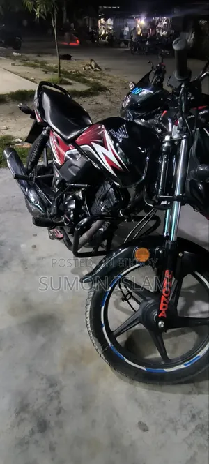 হোন্ডা ড্রিম নিও ২০২২ কালো