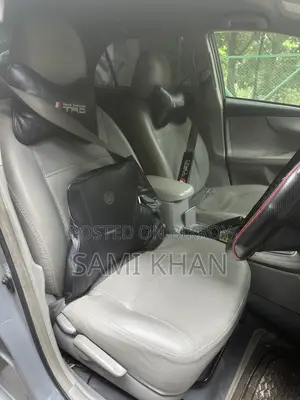 টয়োটা এক্সিও ২০১১ গ্রে