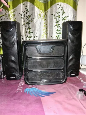 This slightly used RFL sound box will be sold