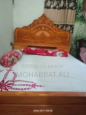 বক্স খাট সেল করা হবে মেহগনি কাঠের তৈরি