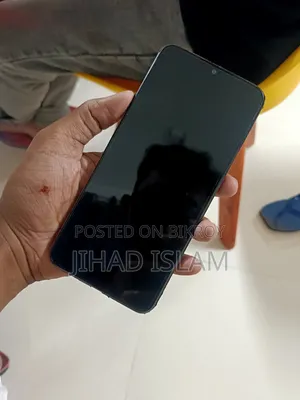 New Tecno Spark Go 64 GB Silver