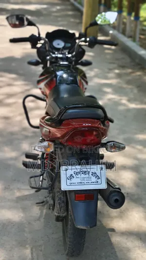 TVS Metro Plus 2023 Black