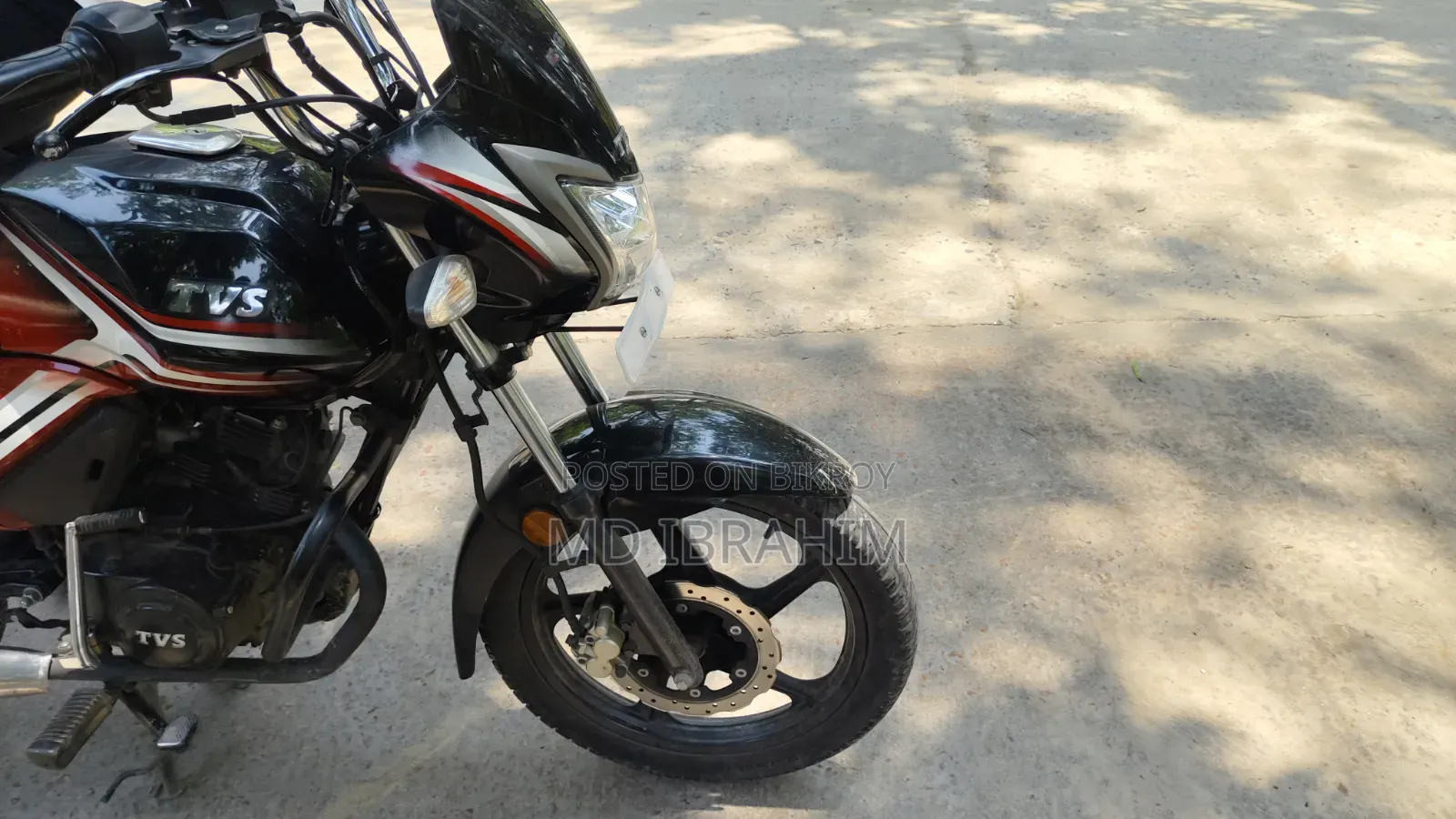 TVS Metro Plus 2023 Black