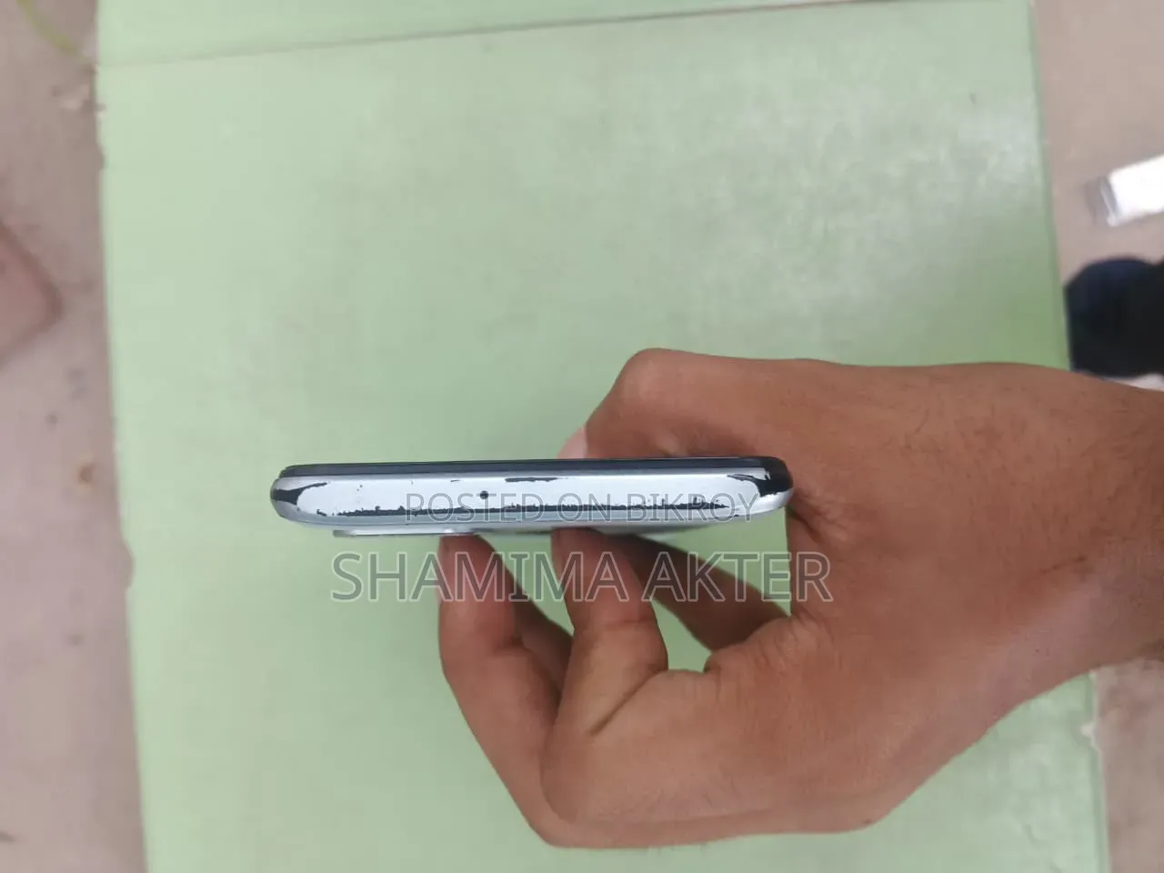 Symphony Helio 30 128 GB White