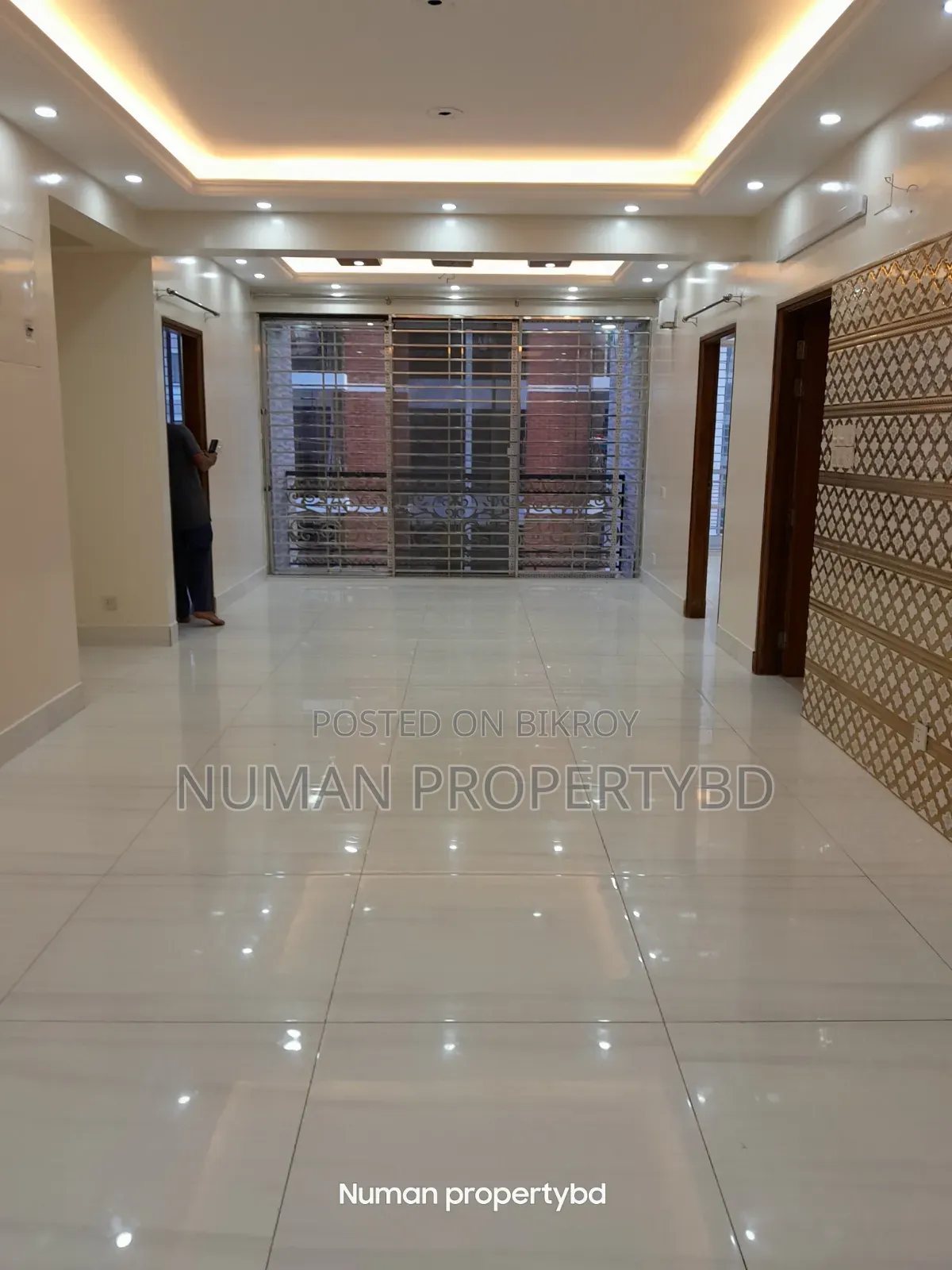নুমার প্রপার্টি বিডি, বসুন্ধরায় ভাড়ার জন্য ৪ বেডরুমের অ্যাপার্টমেন্ট