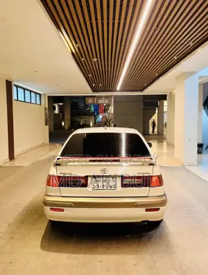 Toyota Corona Premio 1998 Pearl