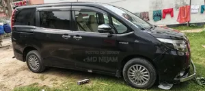 Toyota Esquire 2017 Black
