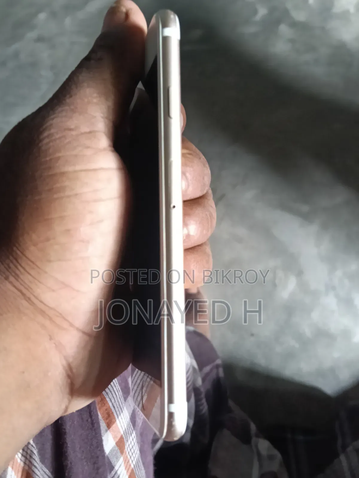 অ্যাপল আইফোন ৬ ৬৪ জিবি গোল্ড