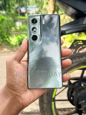 টেকনো ক্যামন ৪০ প্রো ফোরজি ২৫৬ জিবি ব্ল্যাক