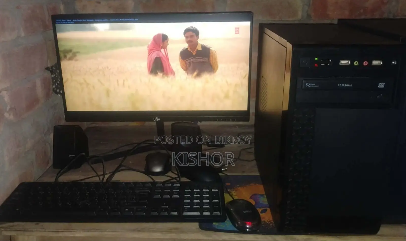 Desktop Computer Samsung 4GB Intel Core i3 HDD 500GB