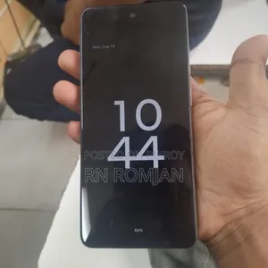 Motorola 4 GB