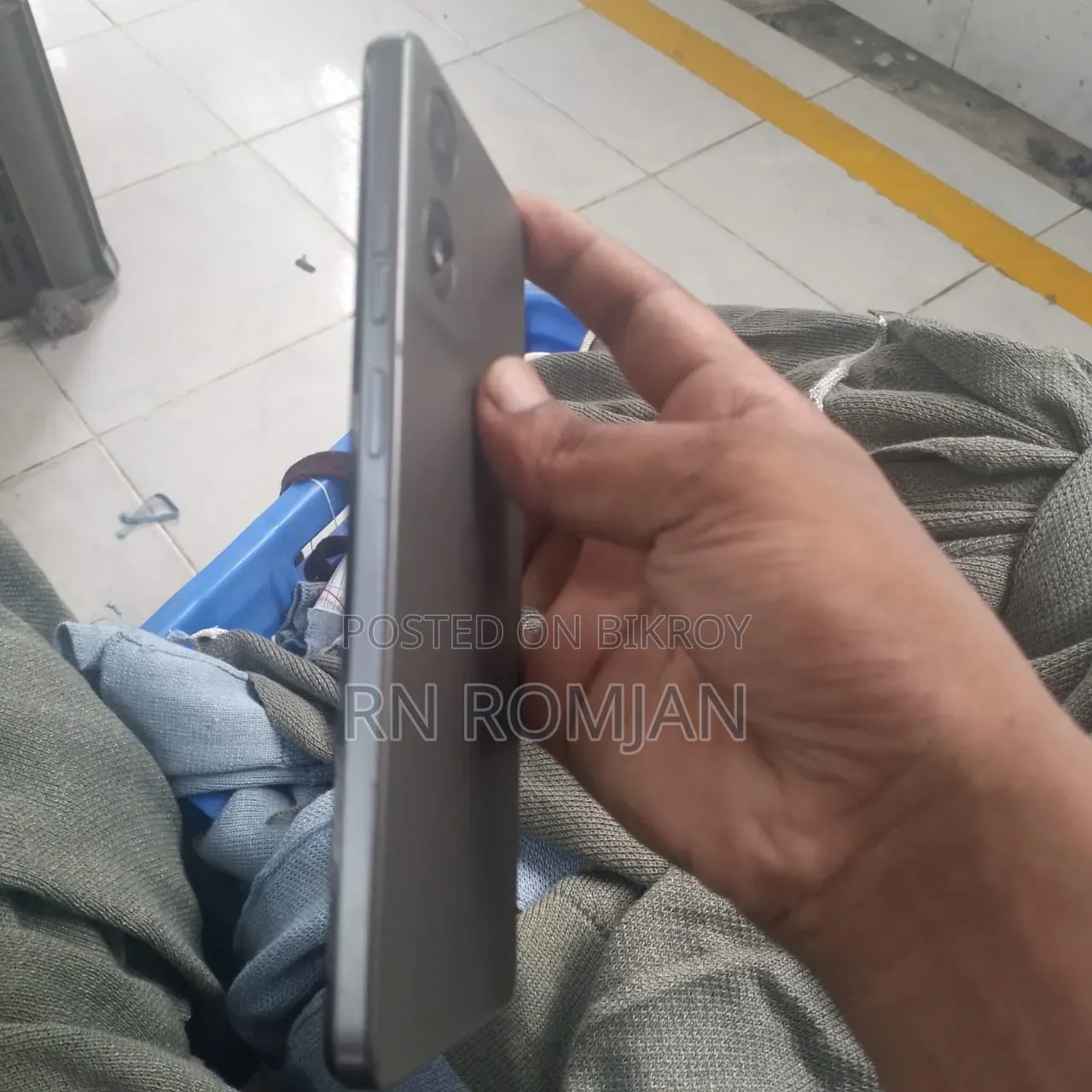 Motorola 4 GB